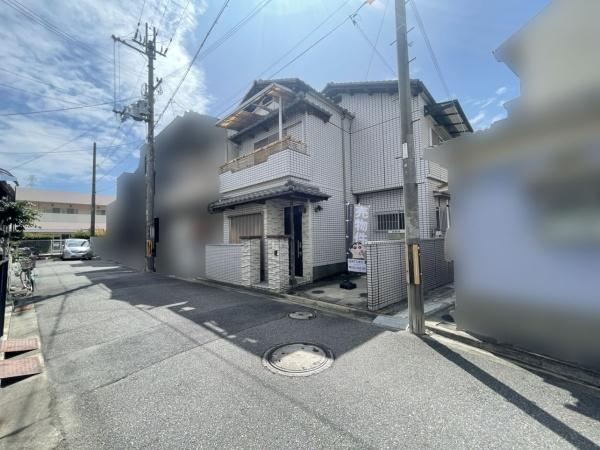 【前面道路含む現地写真】 | 休日にはご家族連れで賑わうショッピングモールで、お買い物もお食事も楽しめます♪