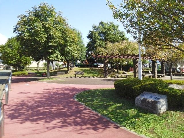 エターナルⅠの周辺|かぶとむし公園まで1420m