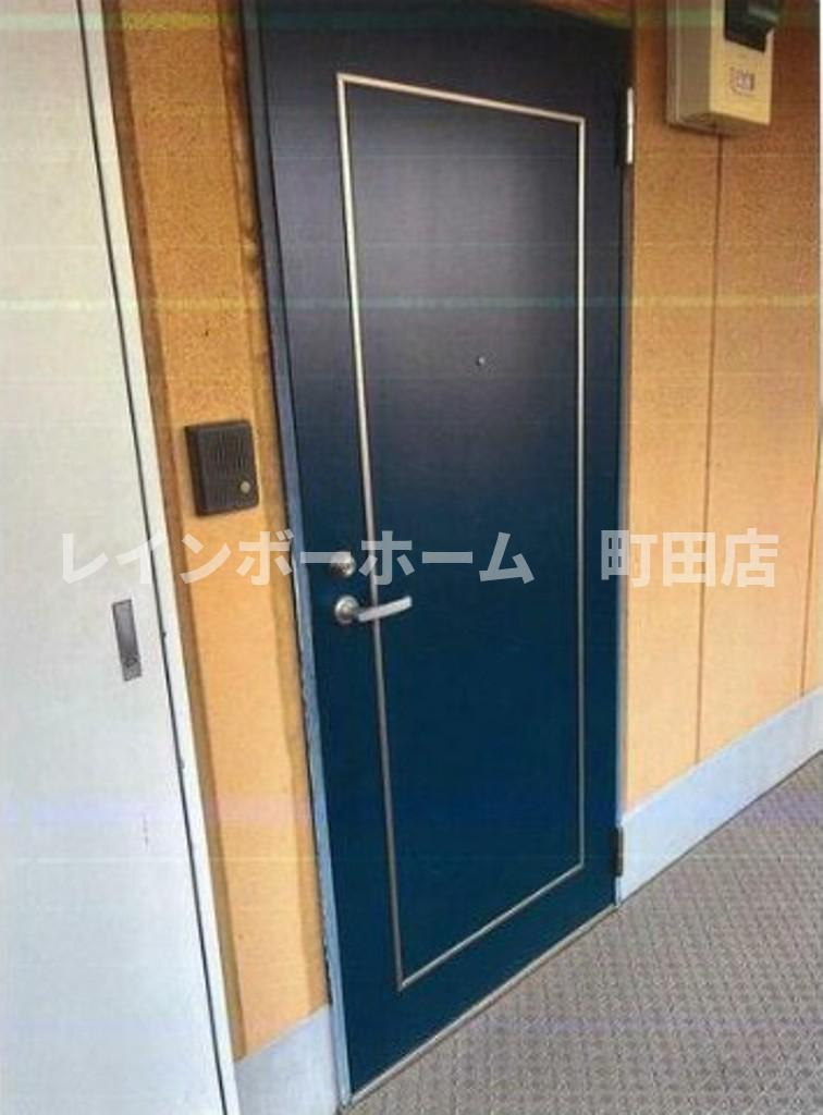 橋本ビル※初期費用分割あと払いサービス利用可能物件の玄関