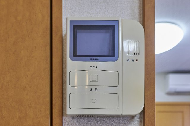 レオパレス川名駒方のその他|モニター付きインターホン