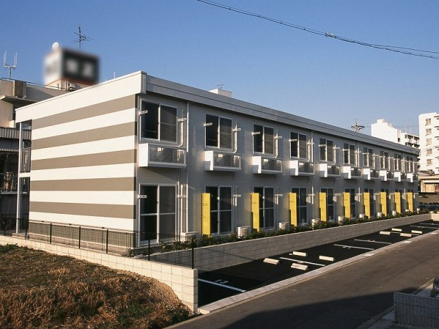 レオパレスアイリスの外観