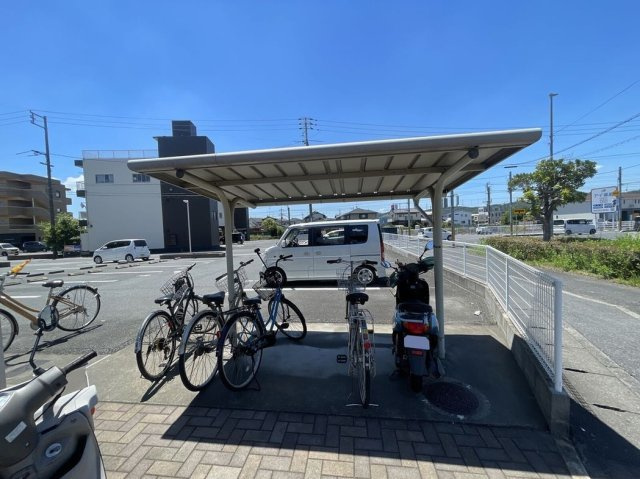 レオパレスモアのその他