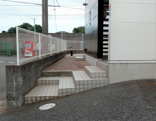 レオパレス１００のその他