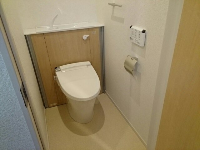 オズのトイレ