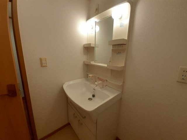 レオン　Ｋ．Ｓの洗面所