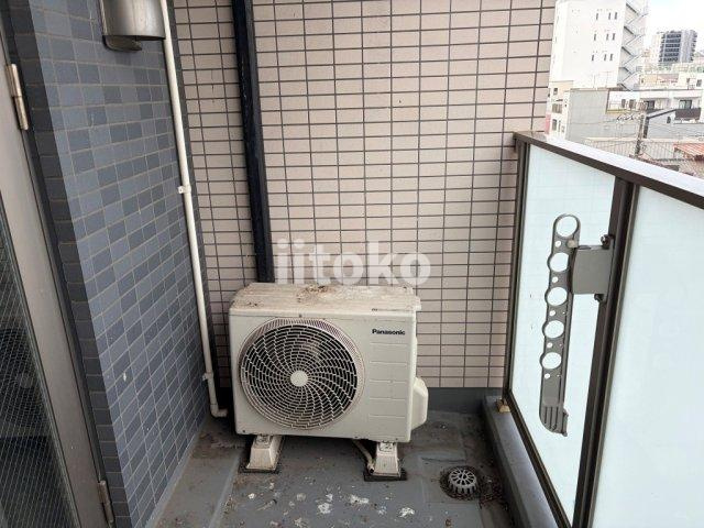 アローネ浅草のバルコニー