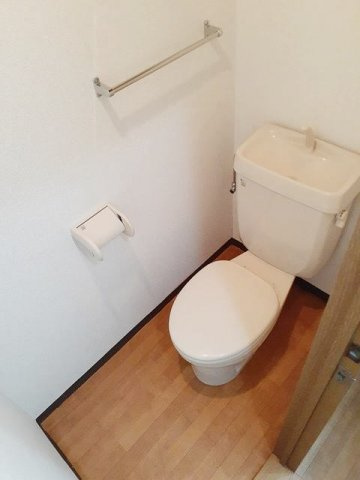 エランドール１番館のトイレ|トイレもきれいです