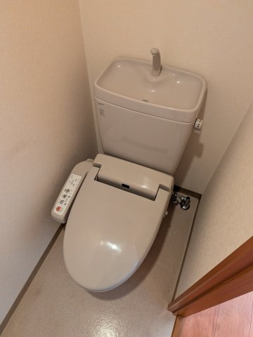 【トイレ】 | CASA AL MARE | キレイな個室空間です