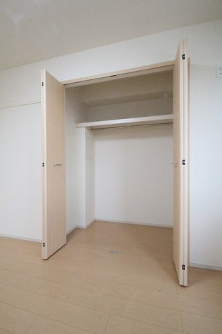ニュームーンヒルズ新生の収納|たっぷりとした収納スペースです