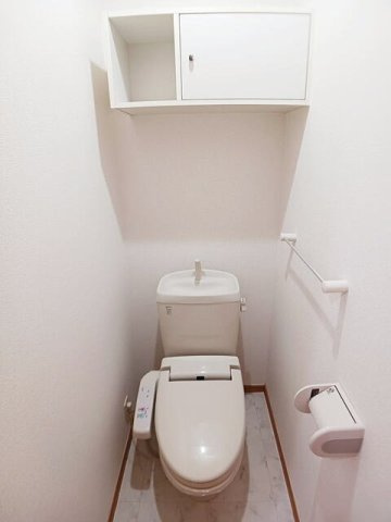 Ｖｉｌｌａ　桜　Ⅱのトイレ|コンパクトで使いやすいトイレです