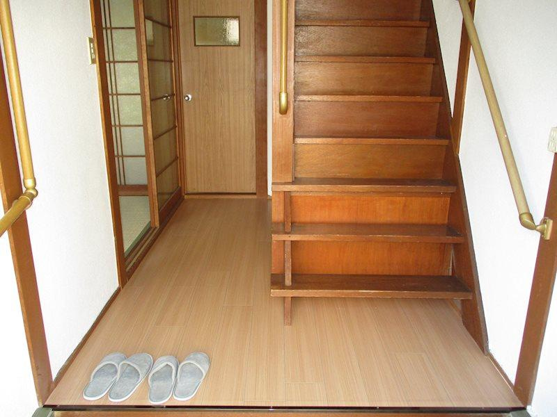 明石市東藤江２丁目の一戸建ての玄関