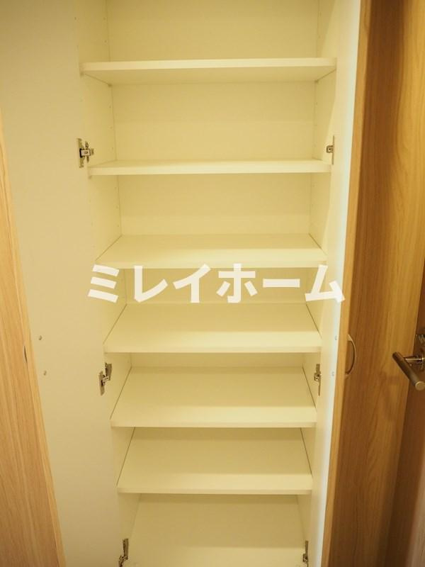 ルーブル大森西の収納