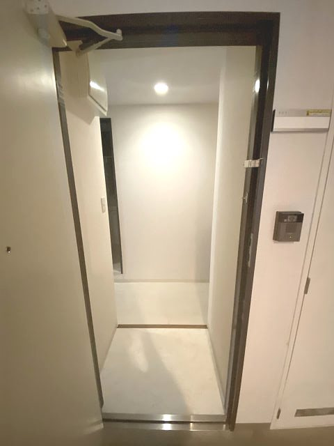 Marutakaの玄関