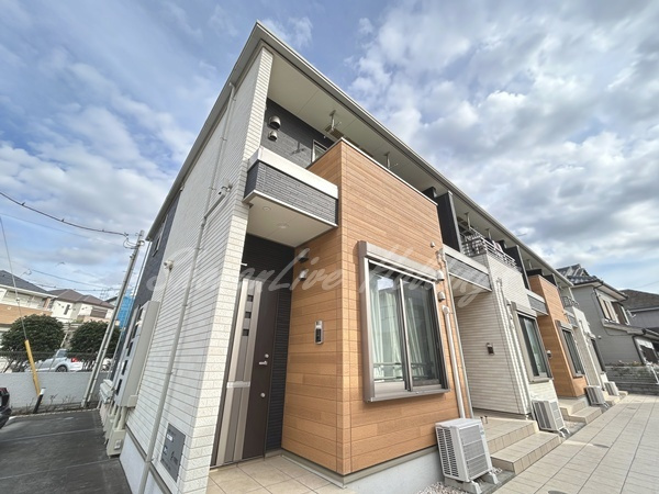 横浜市泉区中田南４丁目のアパートの外観
