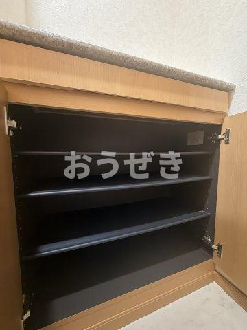 パールピアスの独立洗面台