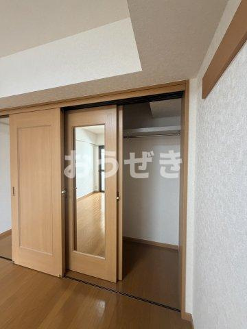 パールピアスのその他共用部分|バス停（浅草方面）まで75m
