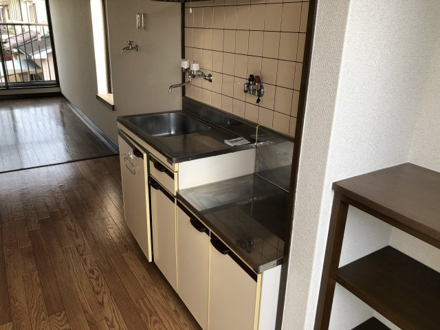ハイツエクシードのキッチン