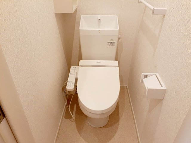 エターナルのトイレ|シンプルで使いやすいトイレです