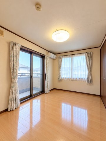 葛飾区西水元2丁目中古住宅の洋室|居室