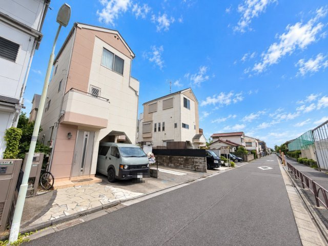 葛飾区西水元2丁目中古住宅の前面道路含む現地写真|前面道路
