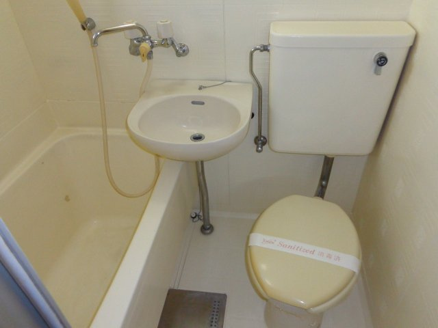 リバーサイドＯＮＥのトイレ|ユニットバス