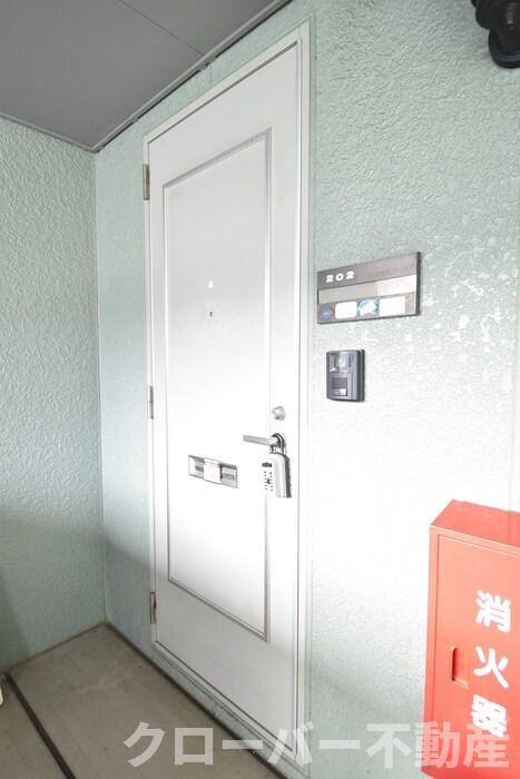グランシャトー B棟の玄関|玄関