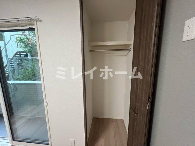 プルミエール新田の収納