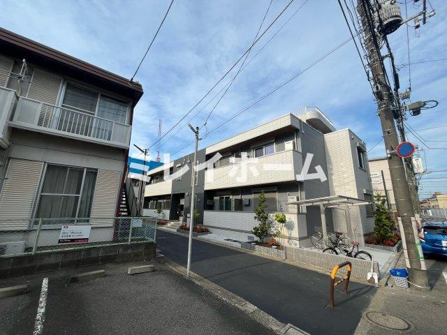 プルミエール新田の外観