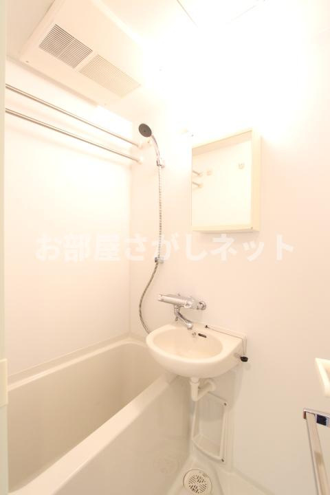プラウドフラット蒲田【おとり物件なし】#学生・社会人にオススメ！初期費用分割払いOK！の浴室|※参考写真