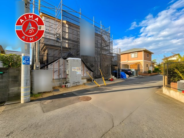 古賀市駅東5丁目第1-1棟（1号棟）の前面道路含む現地写真|見学の時間などお気軽にお問い合わせ下さい。