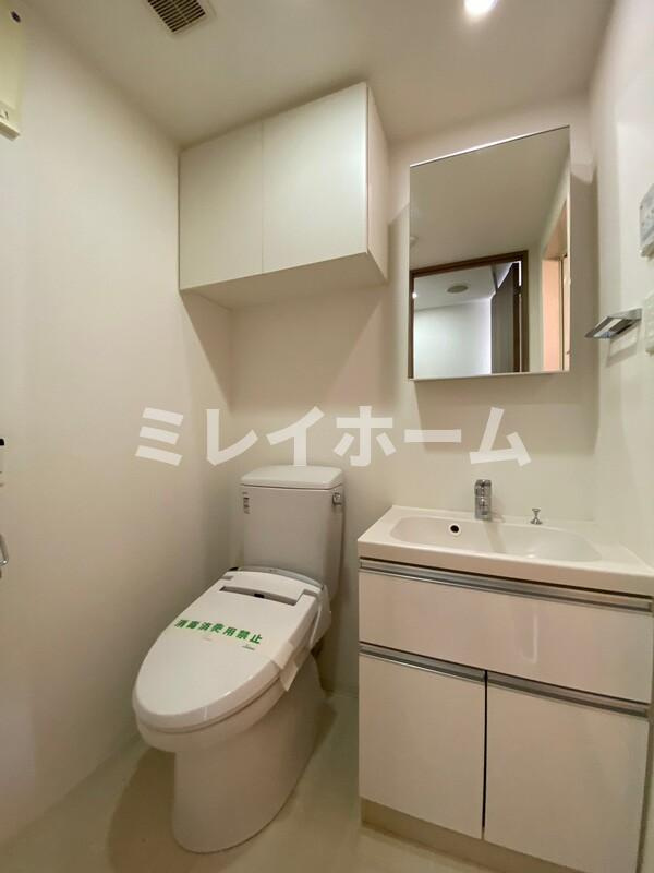 プレミアムキューブ大森本町のトイレ|同建物内別のお部屋の参考写真になります。