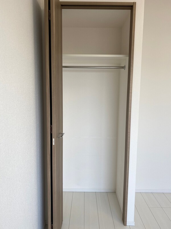 プレミアムキューブ大森本町の収納|同建物内別のお部屋の参考写真になります。