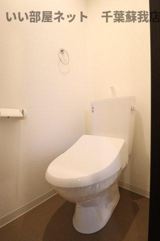 （仮称）ジーメゾン千葉浜野のトイレ|落ち着いた色調のトイレです