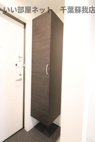（仮称）ジーメゾン千葉浜野の玄関|収納もある玄関です