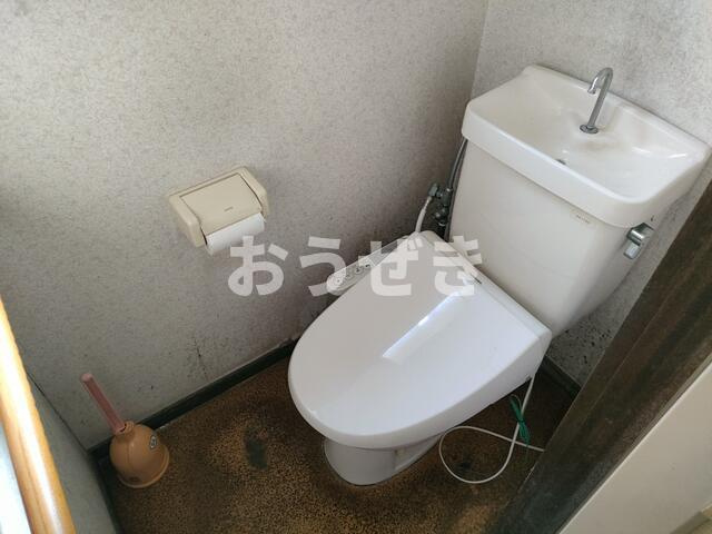 六浦南戸建てのトイレ