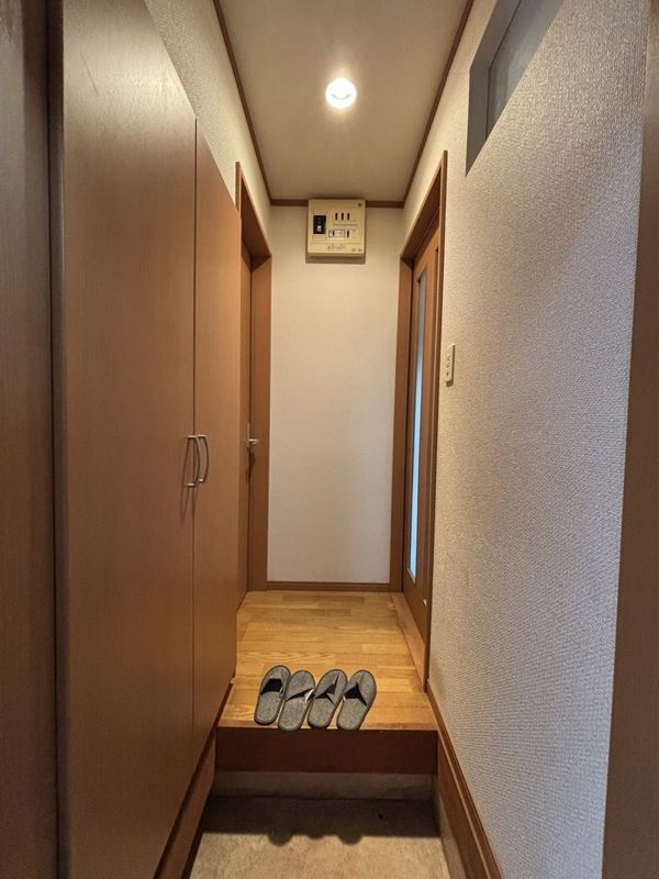 スプレンディド別府の玄関