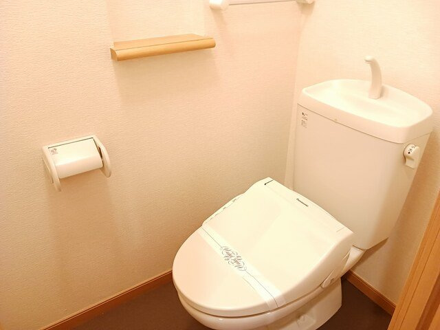 フォンターナのトイレ|ゆったりとした空間のトイレです