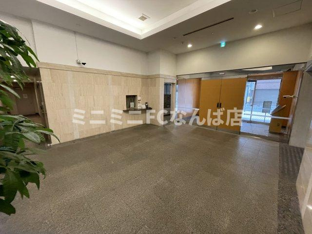本町パークホームズCITYWESTのエントランス