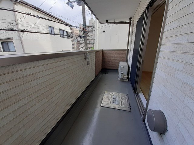 エスタシオン・桂川のバルコニー