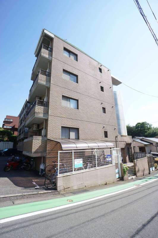 セ・レーブル平和の外観