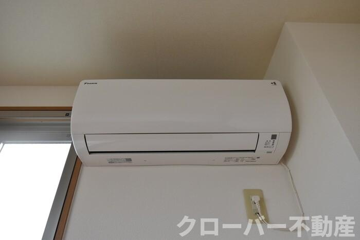 レインボーガーデン A棟の洋室|エアコン（洋室）