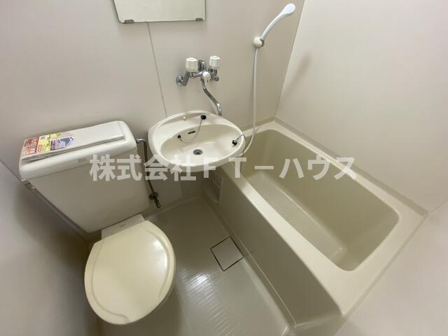 ケント・ピア本中山Ｄの浴室
