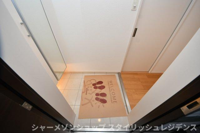 アルティザ小倉の玄関