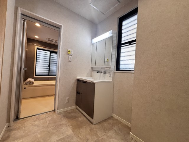 神戸市垂水区塩屋台2丁目戸建の脱衣所