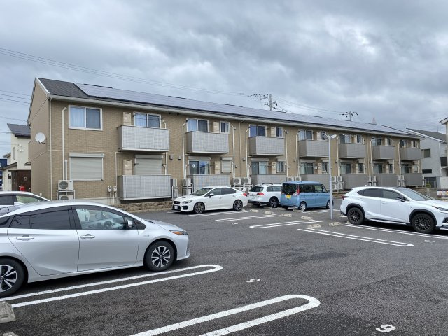 サニーコーポの駐車場