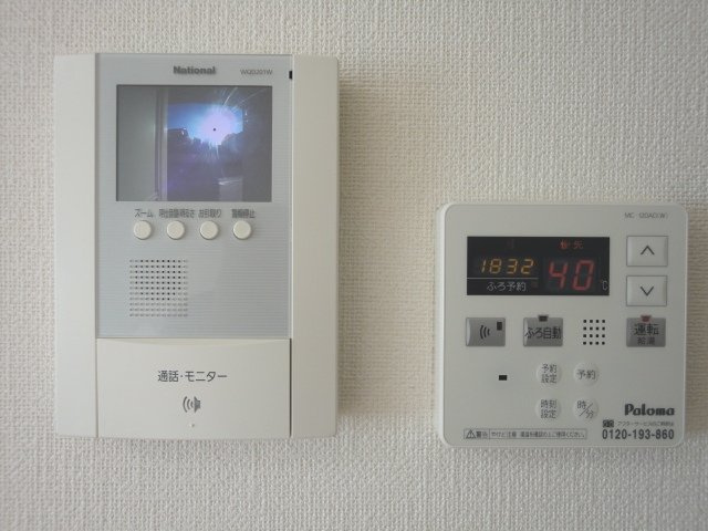 【内装】 | トレヴィ | カメラ付インターホン