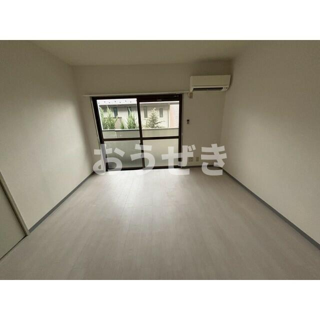 第２成城島田マンションの居間・リビング