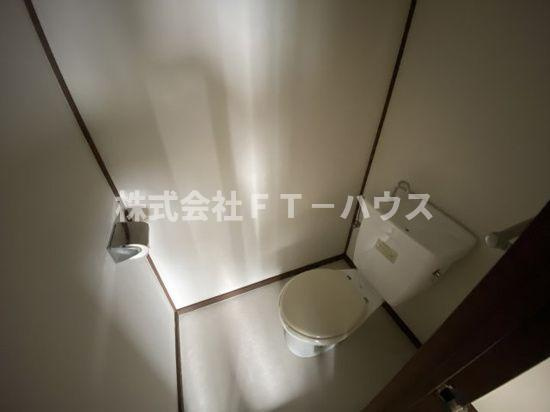 メゾンカンコーのトイレ