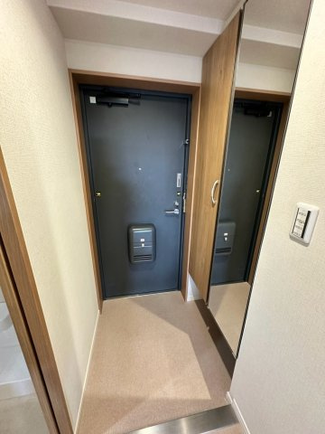 CASA　A-1の玄関