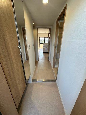 CASA　A-1の玄関
